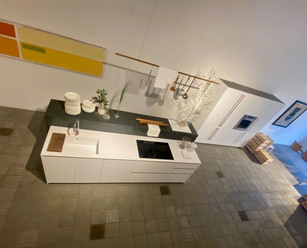 CUCINA LINEARE modulnova sistema SKILL completa di elettrodmestici