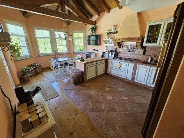 Cucina Marchi in legno massello con elettrodomestici inclusi, escluso frigo - Foto 10