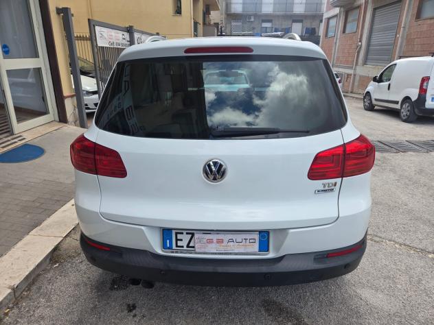 VW TIGUAN 2.0 TDI ANNO 2015 NAVI PARK ASSIST KMCERTIF - Foto 3