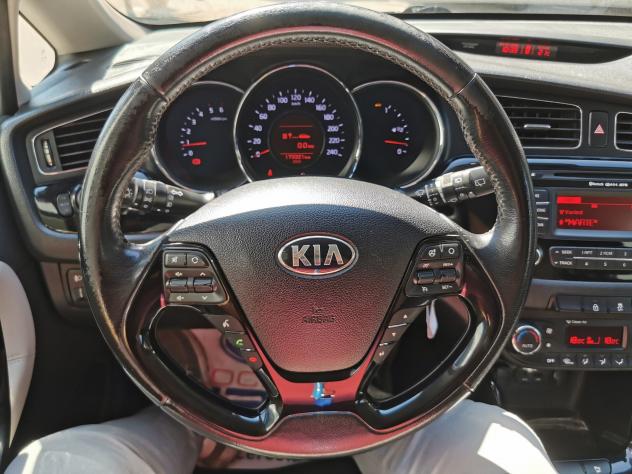 Kia Ceed 1.6 CRDi 110cv 5 porte Cool - Foto 10