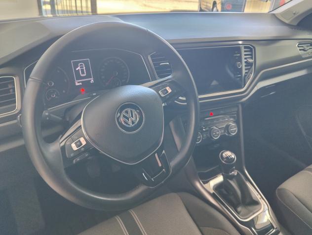 Volkswagen T-Roc 1.6 TDI SCR Advanced BlueMotion Technology - Foto 10
