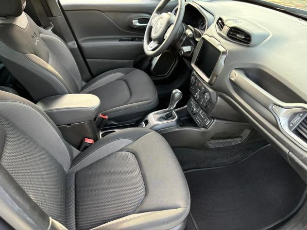 JEEP Renegade 1.3Hyb. 4xe Limited 190 Plug-In 2023 - Foto 8