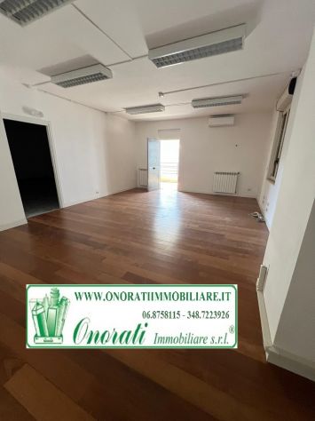 MQ 150 GUIDONIA MONTECELIO - ZONA COLLEFIORITO Rif. UF-669