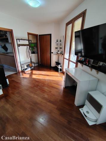Biassono ampio bilocale con giardino, cantina e box singolo - Foto 12