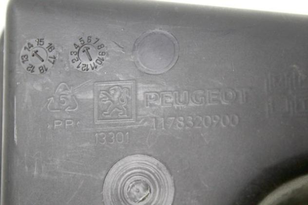 PEUGEOT METROPOLIS 400 1178320900 SCATOLA VANO PORTAOGGETTI 13 - 17 BOX - Foto 6