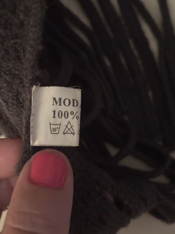 SCIALLE/MANTELLA/PONCHO/SCIARPA COME NUOVA,100% IN LANA,MARCA”MODA B”ORIGINALE - Foto 9