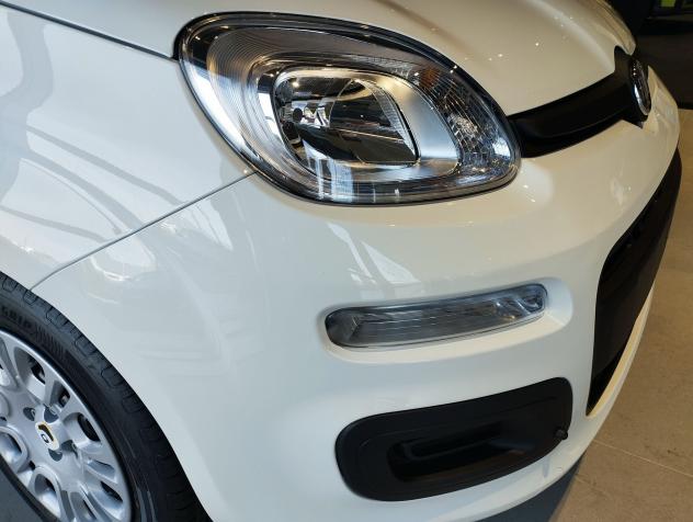 FIAT Panda NEW 1.0 70cv Hybrid Pop - Foto 10