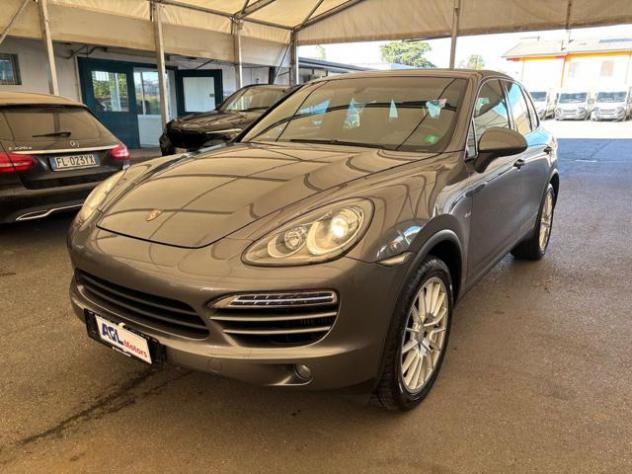 PORSCHE Cayenne 3.0 Diesel con Gancio Traino rif. 23034087