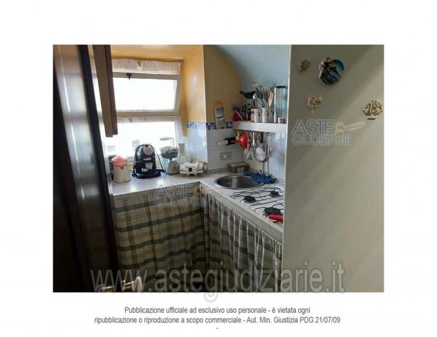 IMMOBILI-IMMOBILE RESIDENZIALE-VIA VITTORIO EMANUELE N.151 - Foto 7