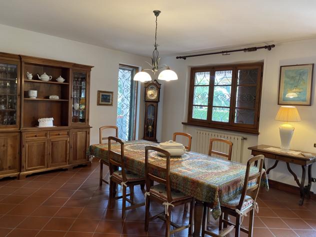 VILLINO di 7 vani e di 400 mq (CAMAIORE) rif. 1093 - Foto 4