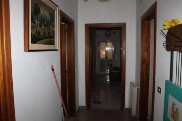 Immobile in asta di 209 m², box auto in vendita a Castel di Ieri - Foto 4