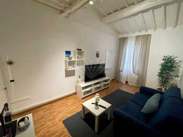 APPARTAMENTO di 5 vani e di 87 mq (PIETRASANTA) rif. 016/V - Foto 4