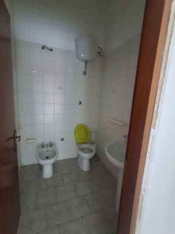 CASALNUOVO VIA BENEVENTO* LOCALE COMMERCIALE DI 40 MQ Con AGIBILITA - Foto 4