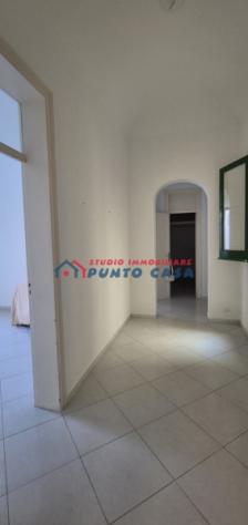 PRESSI COLOSSEUM – Ufficio al P.T. – 110mq ca. – 3 vani + archivio + wc. Buone condizioni. Euro 85 mila CL F - Foto 8