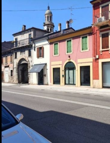 NEGOZIO/UFFICIO AD ALTA VISIBILITÀ – SAN MICHELE, VERONA - Foto 2