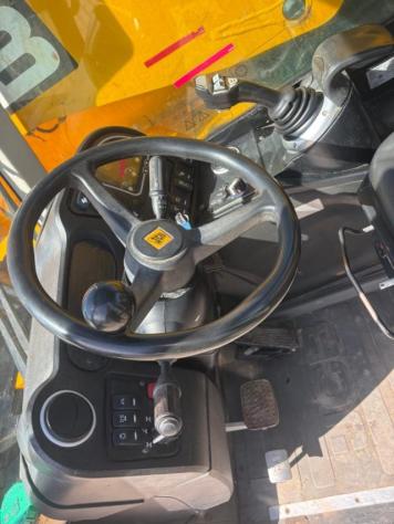 JCB TELESCOPICO 527-58 AGRIPLUS rif. 23707715 - Foto 6