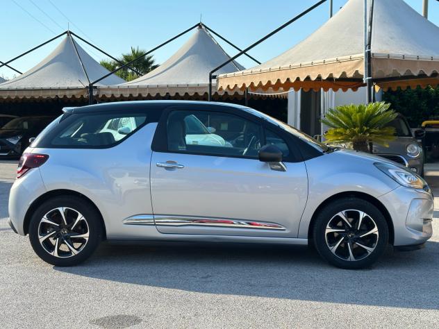 DS DS3 3 1.2 PureTech 110 S&S So Chic - Foto 8