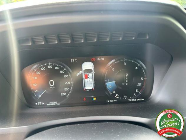 VOLVO XC90 D5 AWD Geartronic R-design rif. 23817564 - Foto 9