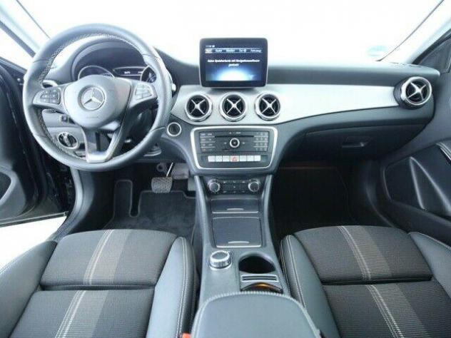 Mercedes-Benz GLA 200 SPORT VETTURA AZIENDALE KM CERTIFICATI - Foto 5