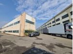 Immobile di 6792 m² con più di 5 locali in affitto a Settimo Milanese