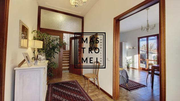 CASA INDIPENDENTE di 9 vani e di 210 mq (ALTOPASCIO) rif. 3486 - Foto 8