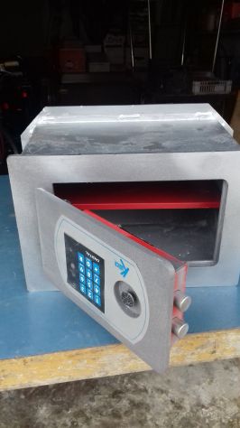 cassaforte elettronica a muro