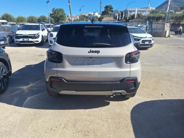 JEEP Avenger 1.2 Turbo 110 CV MHEV Black Edition rif. 24059850 - Foto 3