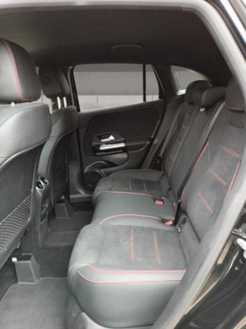 MERCEDES-BENZ GLA 200 D AMG PREMIUM 150CV AUTO PACK LUCI INT rif. 24115088 - Foto 9