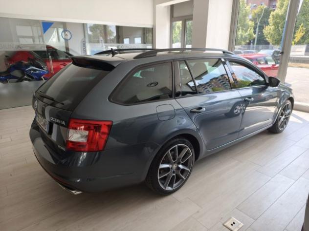 SKODA Octavia 2.0 TDI DSG Wagon RS rif. 23982820 - Foto 2