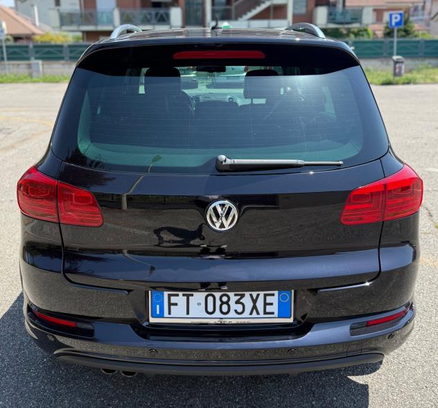 Volkswagen Tiguan 2.0 TSI 210CV 4MOTION DSG R-Line - Foto 5