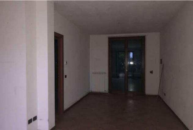 190/2025 U VA - Villetta a schiera a Mercallo - Foto 7