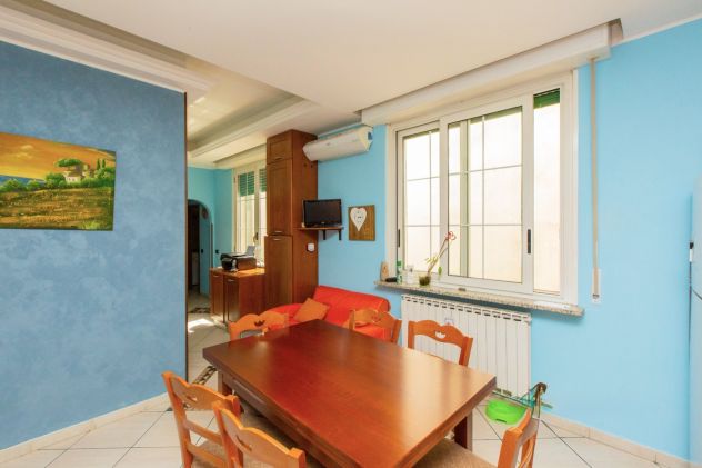 Trilocale con balcone e giardino in corte - Castellanza VA