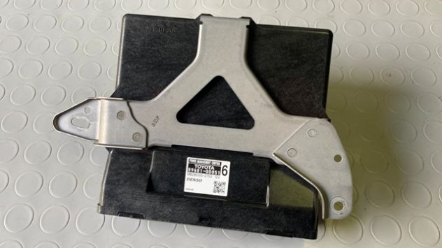 Centralina controllo alimentazione Toyota Yaris Hybrid 2014 (89681-0D051) - Foto 2