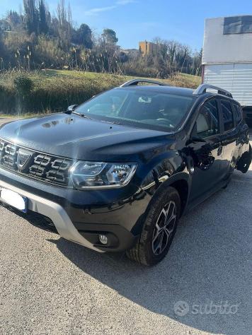 Vari pezzi di ricambio dacia duster - Foto 4