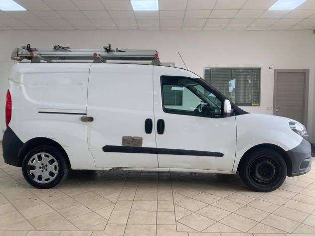 Fiat Doblo DoblMaxi 1.4 T-Jet Natural Power *ATTREZZATO* - Foto 4
