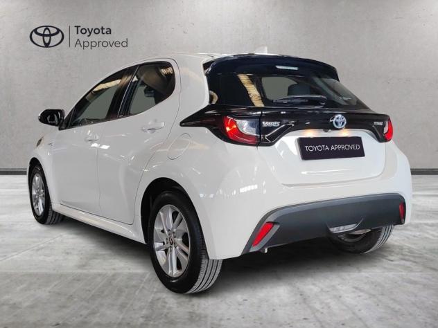 Toyota Yaris 1.5 Hybrid 5 porte Active + CERCHI IN LEGA AREA C FREE - Foto 5