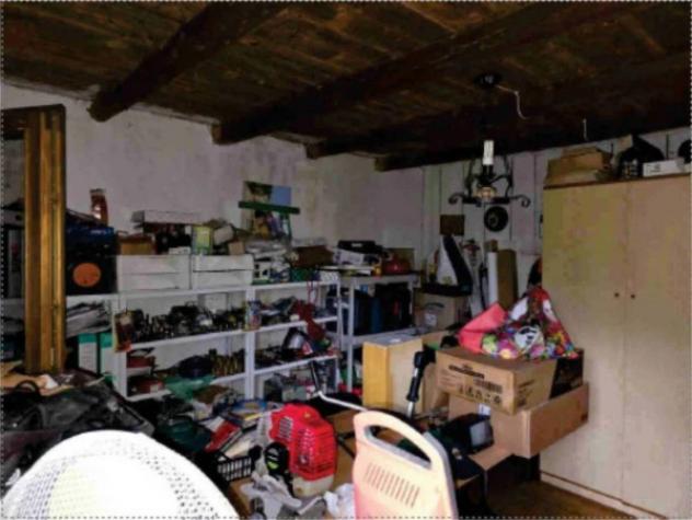 Immobile in asta di 172 m² con più di 5 locali in vendita a Feltre - Foto 3