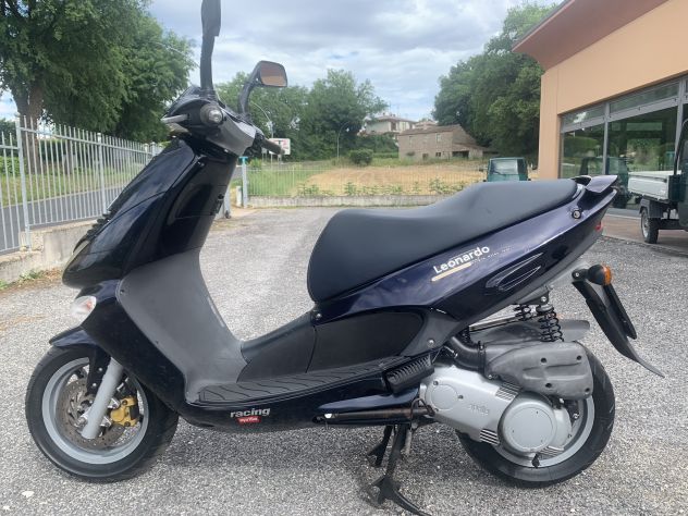 Aprilia Leonardo 125 - Foto 2