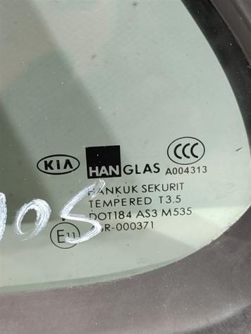 VETRO FISSO POSTERIORE SX KIA Sorento 1° Serie 83562-3E000 D4CB (0206) - Foto 2