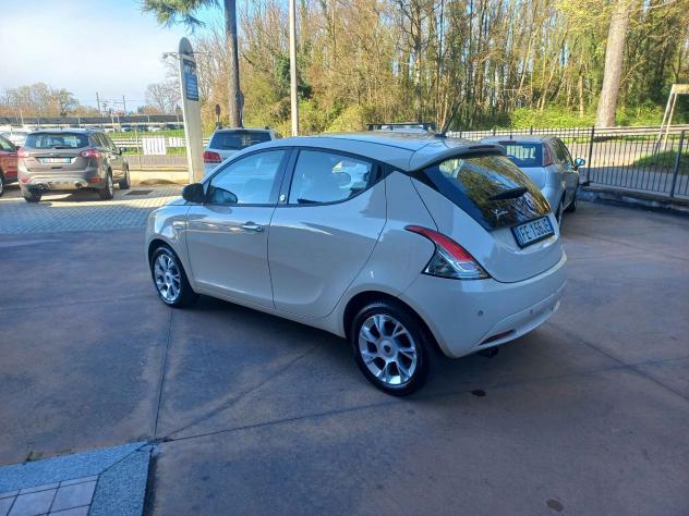 Lancia Ypsilon 1.2 69 CV 5 porte Gold opening edition - Foto 7
