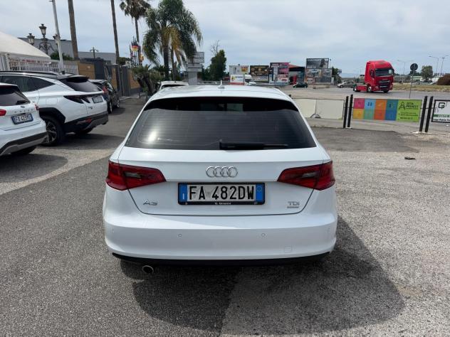 Audi A3 SPB 1.6 TDI AMBITION - Foto 3