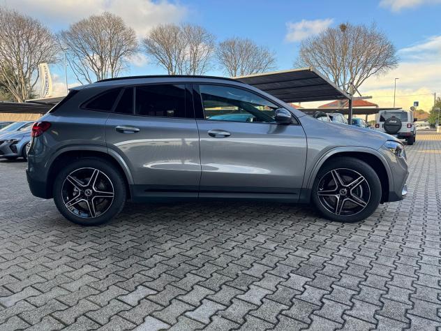 Mercedes-Benz GLA GLA 180 d AMG Line Premium Plus - Foto 4