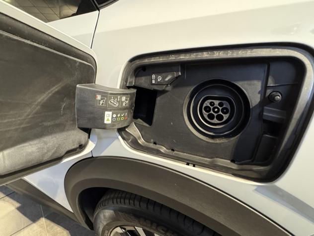 Peugeot 3008 Plug-in Hybrid e-DCS7 Allure - Foto 10