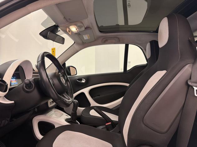 smart fortwo 70 - Foto 10