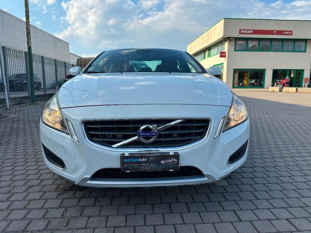 VOLVO - S40 - 2.4 D5 R-design - Foto 4
