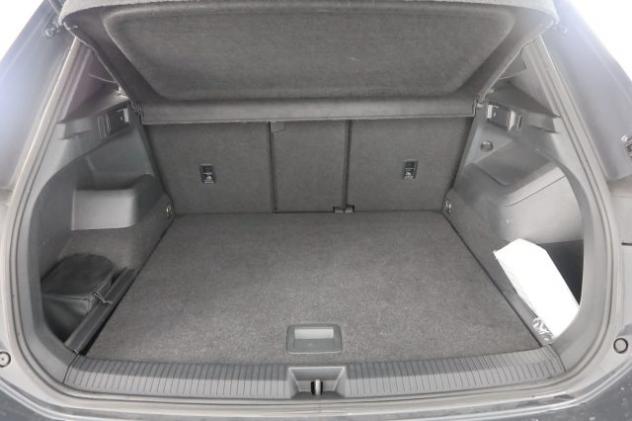 VOLKSWAGEN Tiguan 3ª serie 2.0 TDI 150 CV DSG R-Line rif. 23967757 - Foto 6