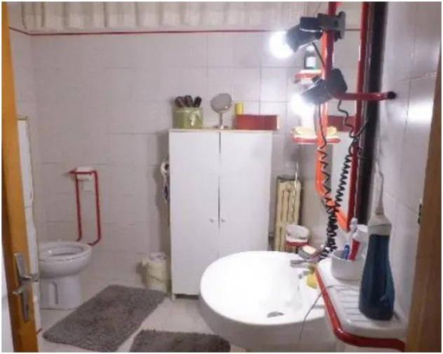 Immobile in asta di 170 m² con più di 5 locali e box auto in vendita a Fermo - Foto 8