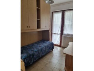 Stanza singola balcone Cesano Boscone 400eu