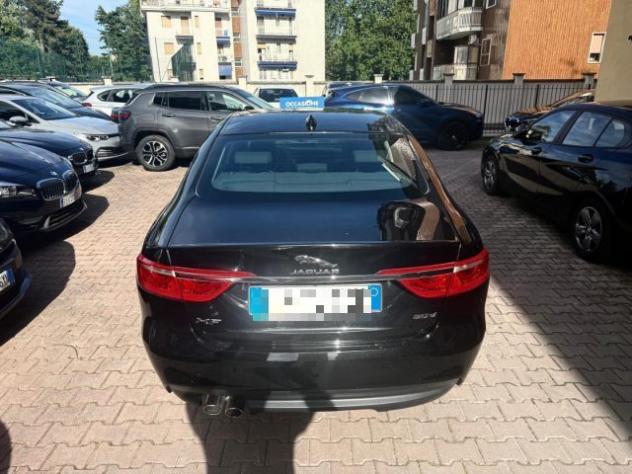 JAGUAR XF 2.0 D 180 CV aut. Pure rif. 23745945 - Foto 5