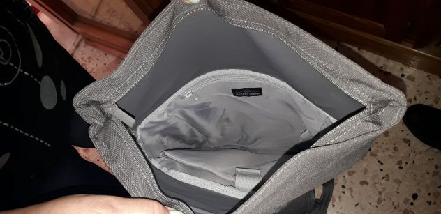 zaino grigio Johnny Urban di 15,5 litri ideale per tutti gli utilizzi unisex - Foto 8